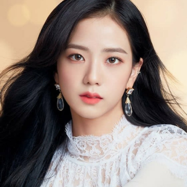 博恩妍診所張簡醫師總會2022年女性鼻整形熱門範本Jisoo