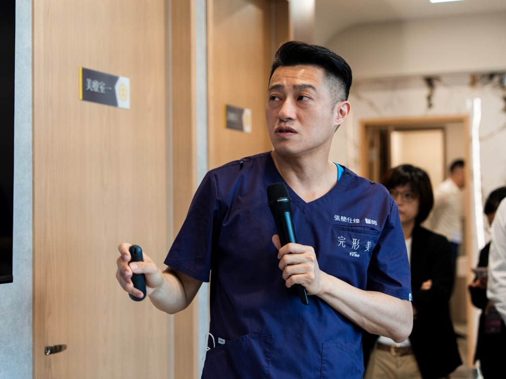 完形美,Fitme完形美客製化假體鼻重修手術示範,張簡仕煌醫師,博恩妍